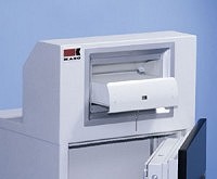 Drop mechanism for safe deposit in models 310, 320, 330